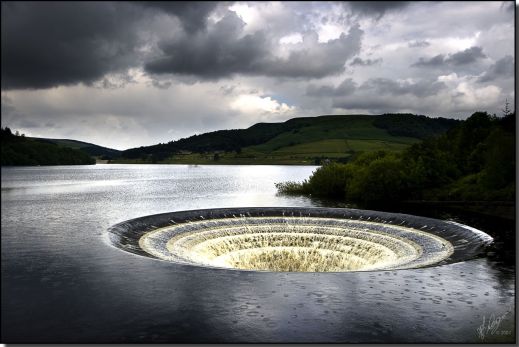 england-travel-plug-hole-ladybower-reservoir-derbyshire-tony-m